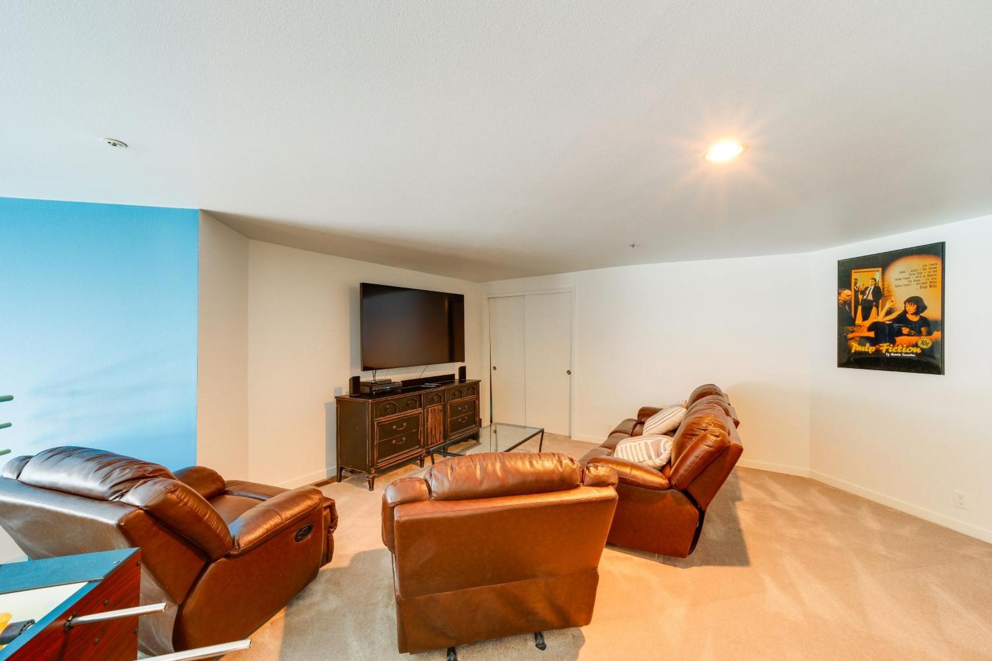 Beautiful Condo With Balcony On Lake Chelan! Buitenkant foto